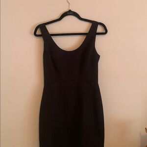 Elegant Black Sleeveless Dress